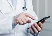 (Português) Duosystem desenvolve app inédito para o agendamento da retirada de medicamentos